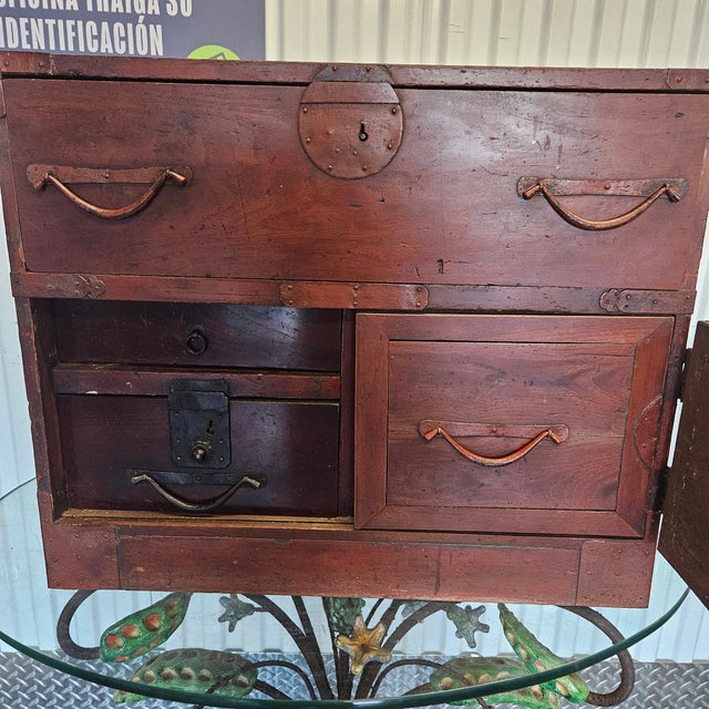 Diminutive 19th Century Japanese Tansu Traveling Chest For Sale - Image 4 of 9