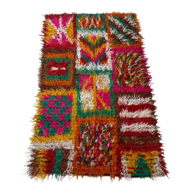 Vintage Filikli Tulu Rug | Long Pile Rug With Patchwork Design | 5x8 For Sale
