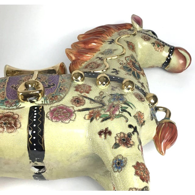 Light Yellow Vintage Chinese Porcelain Golden Horses - a Pair For Sale - Image 8 of 13