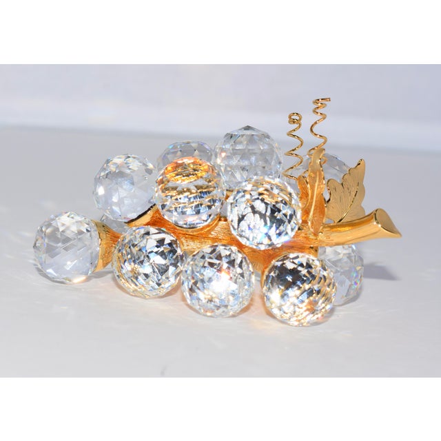 Swarovski 15 Lg Crystal Grapes Gold Stem & Leaf Sparkling Fruit Coll Pin Retired Exquisitely designed and elaborately...