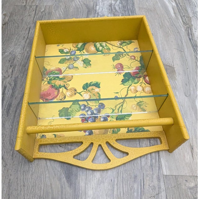 Wall Display Vintage 1950's Yellow Floral Bathroom Kitchen Towel Holder For Sale In Phoenix - Image 6 of 9