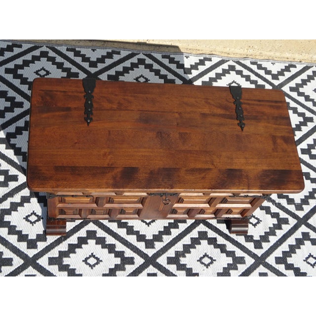 Tuscan Wooden Chest from Argudo Navarro, 1960s For Sale - Image 14 of 18