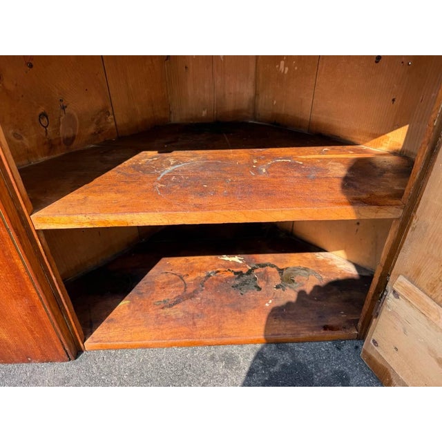 Antique Early American Primitive Style Corner Cabinet For Sale - Image 9 of 17