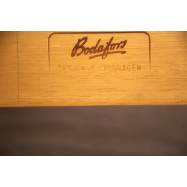 Swedish Teak Dining Table "Facett" by Bertil Fridhagen for Bodafors, 1950s For Sale - Image 10 of 11