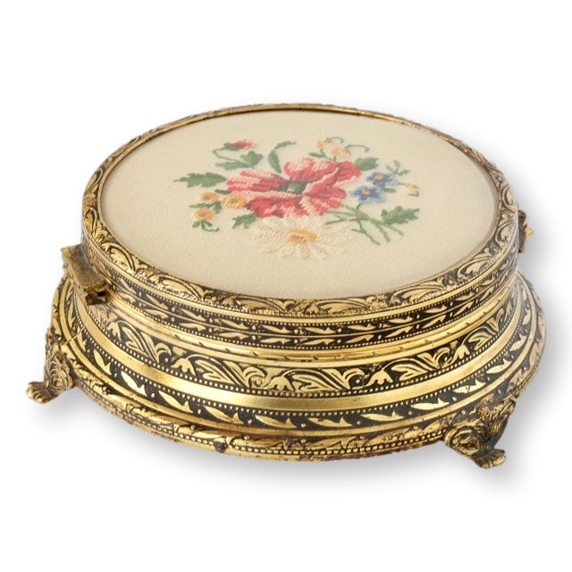 Midcentury Petit Point Vanity Powder Box With Mirror For Sale In Los Angeles - Image 6 of 6