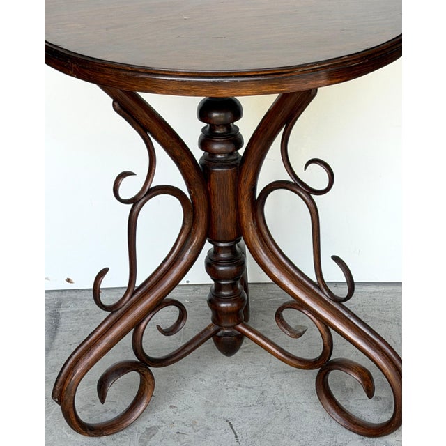 Thonet Bentwood Side Table with Scrolled Base, Austria, C. 1900-1919 For Sale - Image 11 of 18