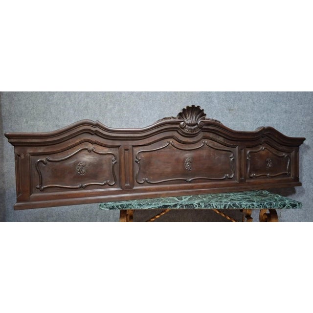 French Louis XV Style Carved Wooden Bed Pediment, 19th Century For Sale - Image 6 of 9