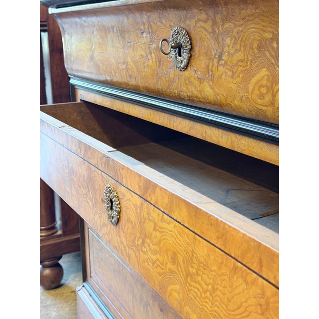 Antique French Louis Philippe Burl Walnut Four-Drawer Commode With Marble Top For Sale - Image 9 of 12