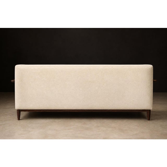 Wood Sofa in Rosewood & Warm Ivory Mohair by Liceu De Artes E Ofícios, Brazil, 1960s For Sale - Image 7 of 18