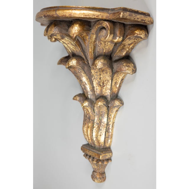 Hollywood Regency Large Vintage Italian Gilt Wall Bracket Shelf For Sale - Image 3 of 9