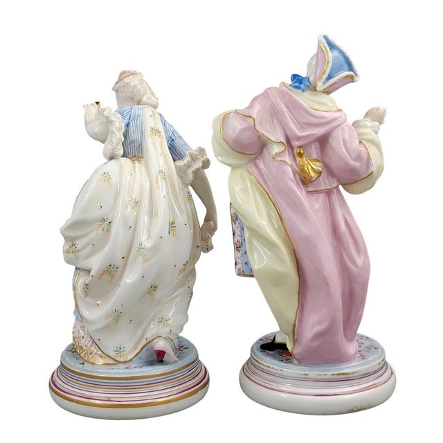 Rococo Paris Porcelain Masquerade Figures of Gallant and Lady in the style of Vion & Baury, 1860s, Set of 2 For Sale - Image 3 of 11