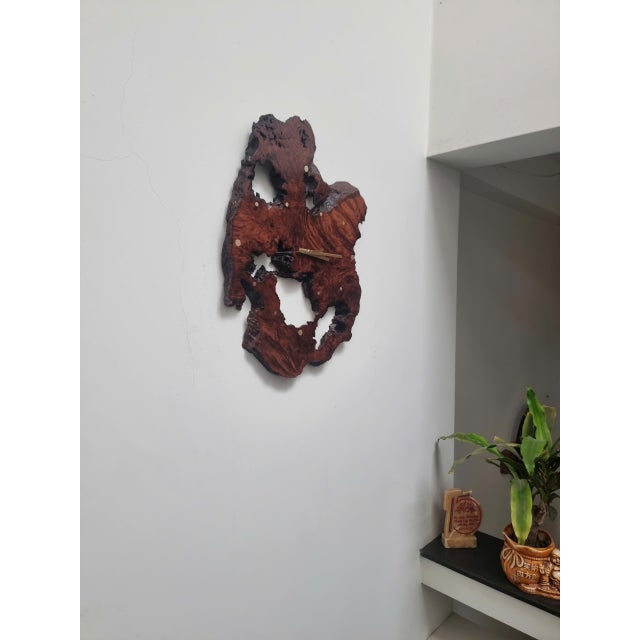 One-of-a-Kind Handcrafted Driftwood Wall Clock – Functional Natural Wood Wall Sculpture For Sale - Image 9 of 17