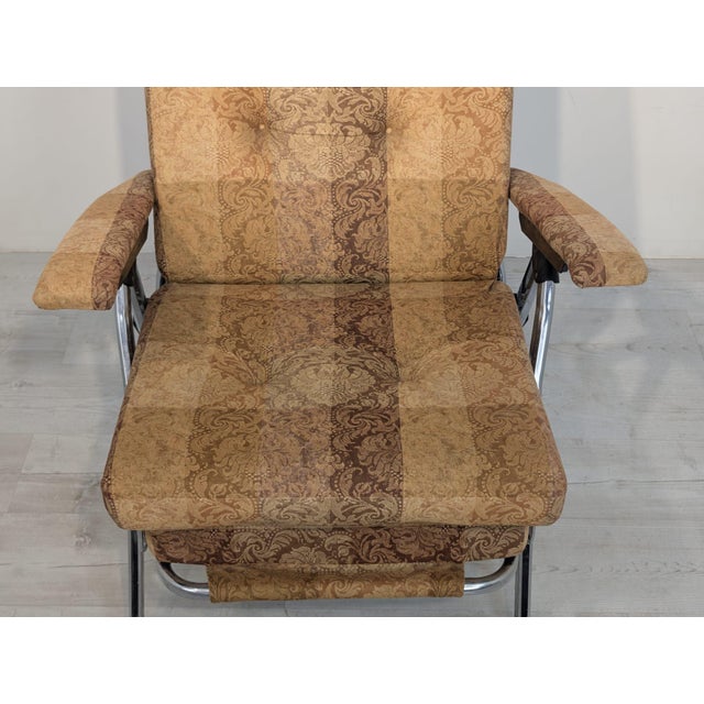 Bauhaus Italian Reclining Armchair with Ottoman, 1970s For Sale - Image 15 of 17