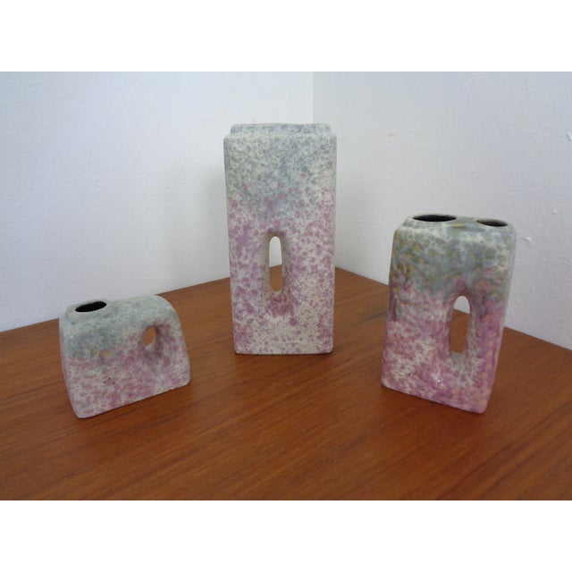 1970s Pink Vases from Ü-Keramik, 1970s, Set of 3 For Sale - Image 5 of 17