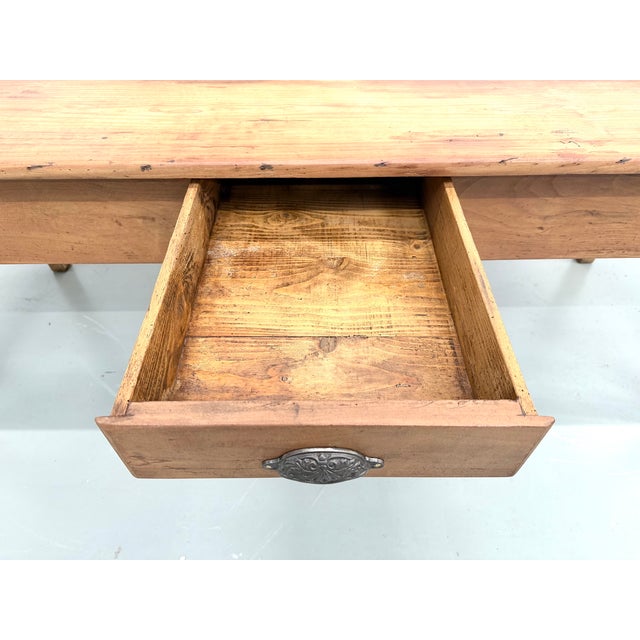 Walnut Table with Spindle Legs, 1920s For Sale - Image 6 of 18