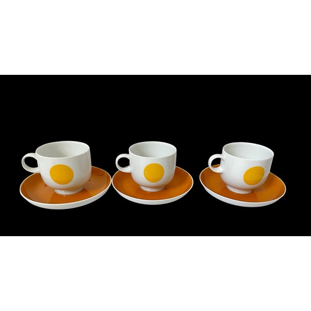 Rosenthal Vintage MCM Rosenthal Studio Line Wolf Karnagel Punktal Gelber Design 6 Cups and Saucers For Sale - Image 4 of 11