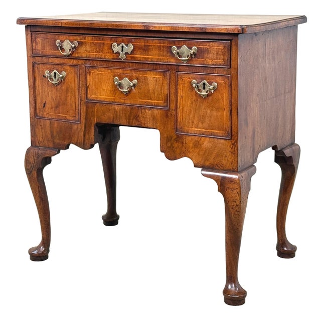 Antique George I Walnut Lowboy, 1720 For Sale - Image 13 of 13