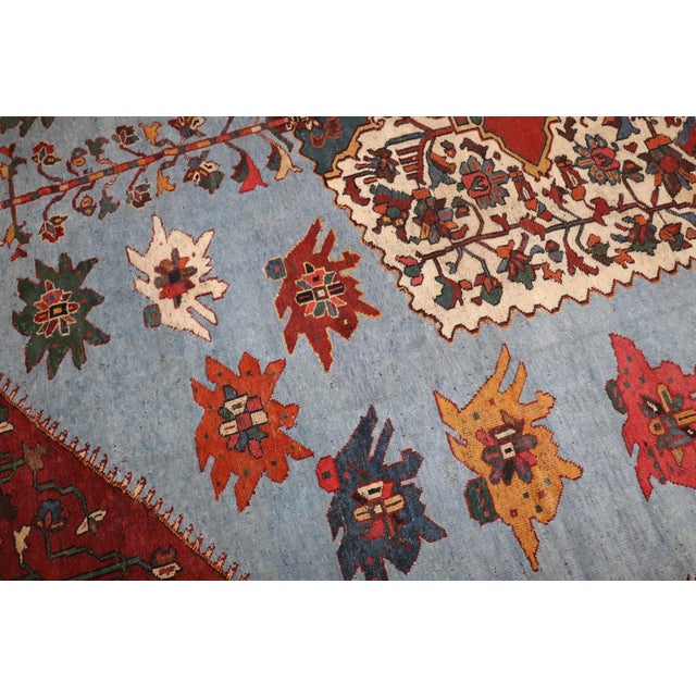 Dramatic Floral Persian Bakhtiari Rug no. j3160 For Sale - Image 10 of 12