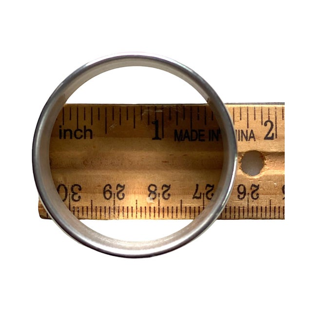 Towle Silversmiths Late 20th Century Classic Sterling Silver Napkin Rings - a Pair For Sale - Image 4 of 6