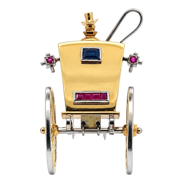 Vintage 1950s 18k Yellow Gold Carriage Dress Clip Brooch With Sapphires & Ruby For Sale