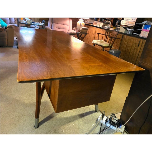 Mid 20th Century Alma Skulptura Mid Century Walnut Executive Desk, 78” Danish Modern, Cane Panel For Sale In Tampa - Image 6 of 11