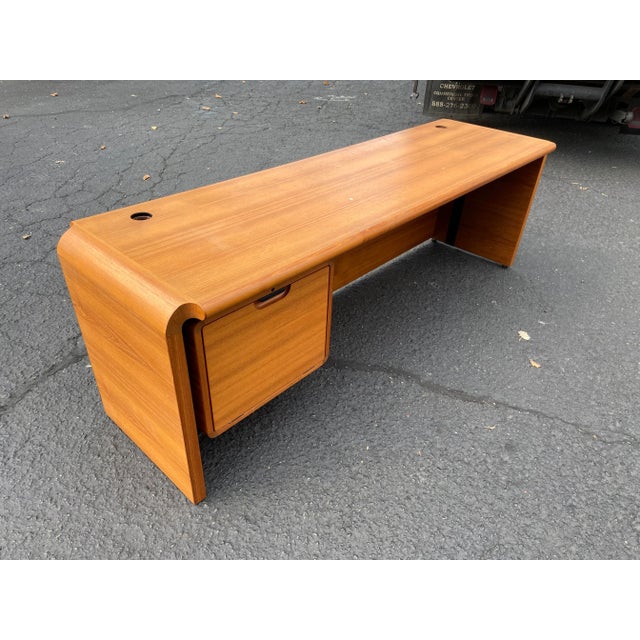 1990s Vintage Mid Century Modern Credenza For Sale - Image 4 of 12