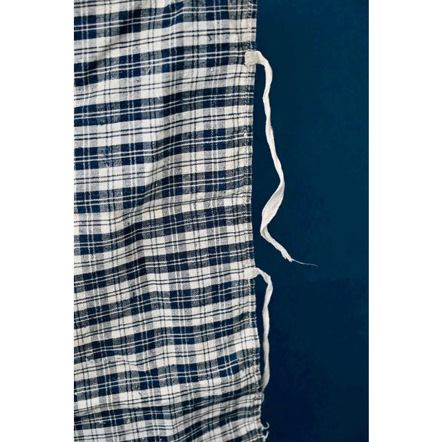 19th Century Kelsch Fabric Remnant in Navy Blue and White Checkered Cotton Linen, 1890s For Sale - Image 5 of 7