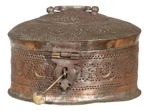 Indian 19th Century Round Silver Plated Metal Box with Pierced Foliage Motifs