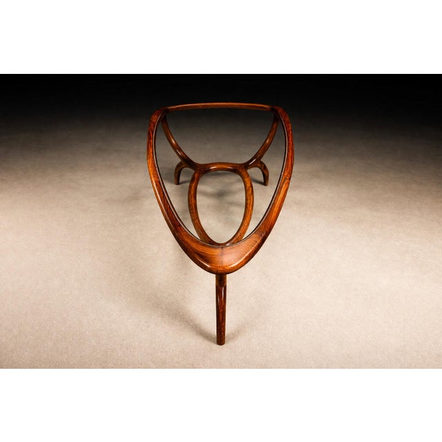 “Egg” Coffee Table in Caviuna Wood & Glass by Giuseppe Scapinelli, Brazil, 1950s For Sale - Image 12 of 15