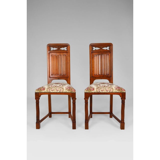 Set of 19th Century Victorian Gothic Revival Chairs in Carved Walnut For Sale - Image 3 of 18