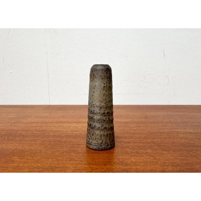 Mid-Century Minimalist Dutch Studio Pottery Vase from Mobach, 1960s For Sale - Image 12 of 12