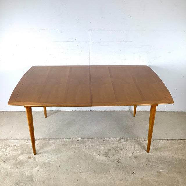Wood Vintage Tomlinson Mid-Century Extension Dining Table With Two Leaves, Sophisticate Line, 1960s For Sale - Image 7 of 18
