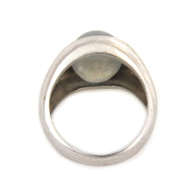 Late 20th Century Men's Star Sapphire Ring 14k White Gold For Sale - Image 5 of 5