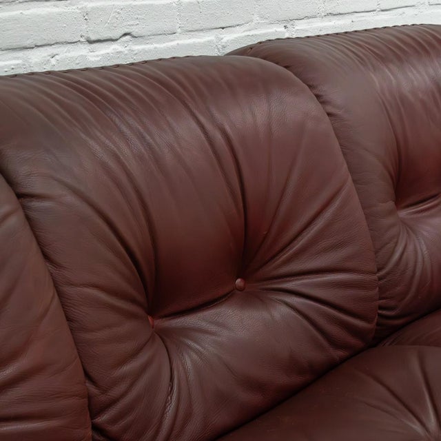 Italian Three-Seater Sofa by Sapporo for Mobil Girgi, 1970s For Sale - Image 11 of 17