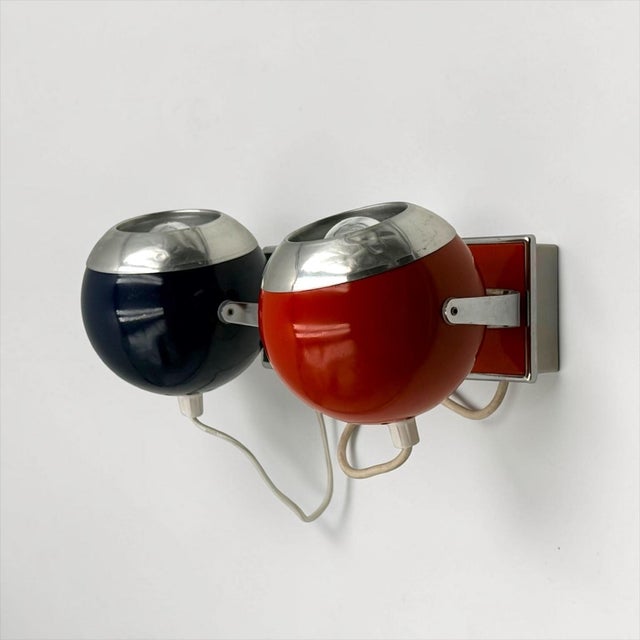 Space Age Red and Blue Eyeball Wall Lamps, 1970s, Set of 2 For Sale - Image 11 of 15