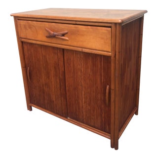 1960s Heywood Wakefield Mid-Century Modern Ashcraft Bar Cabinet For Sale