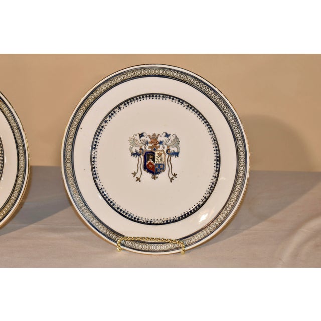 19th Century Set of Three Armorial Plates For Sale In Greensboro - Image 6 of 11