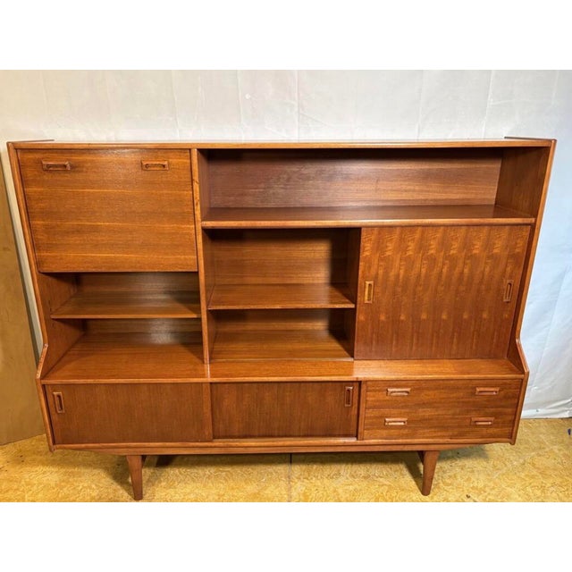 Mid-Century Modern Danish Style Teak Highboard attributed to Elliotts of Newbury, 1960s For Sale - Image 11 of 13