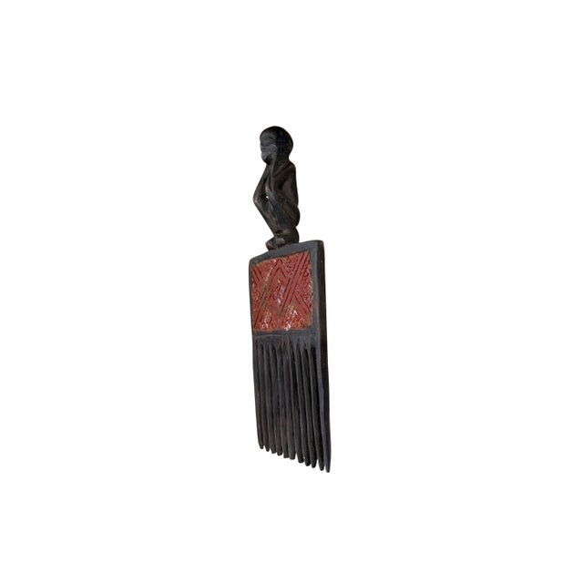 Vintage Hemba Wedding Comb W/ Seating Figure Congo 9.25" H For Sale - Image 4 of 5