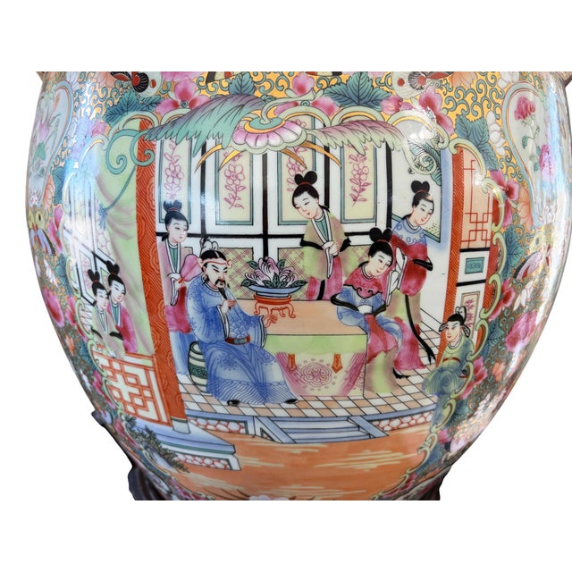 Vintage Rose Medallion Jardiniere/Cache Pot /Planter W/Stand 23" H For Sale In New York - Image 6 of 10