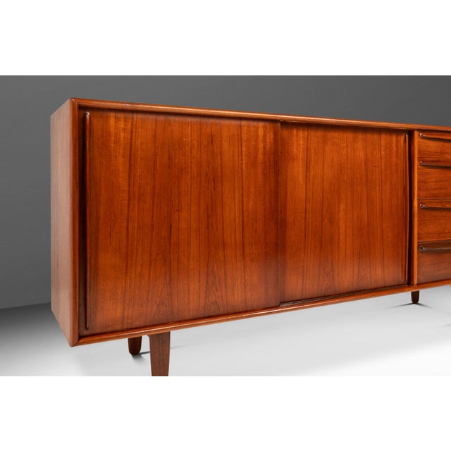 Brown Restored Danish Mid-Century Modern Credenza / Sideboard in Teak by Svend A. Madsen for Falster Mobelfabrik, Denmark, 1960s For Sale - Image 8 of 18