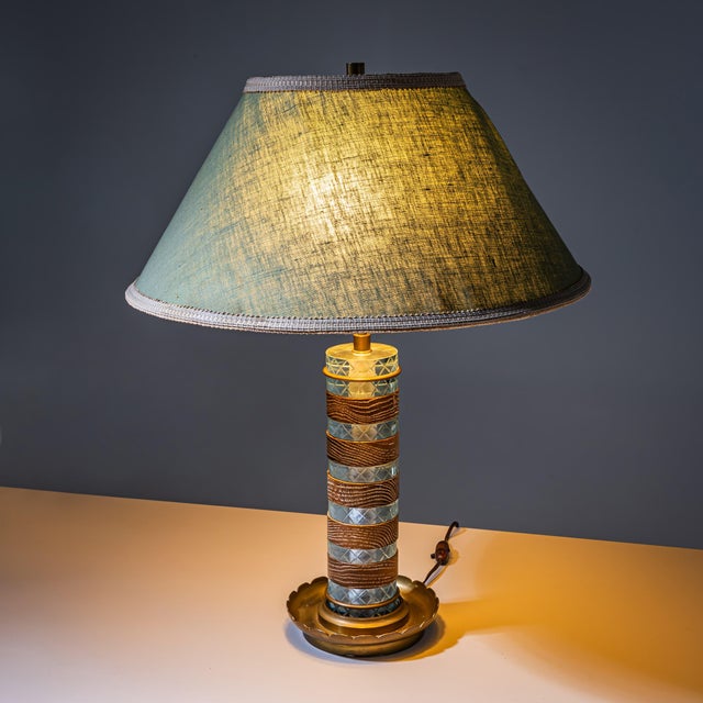 Wood Mid-20th Century Table Lamp in Glass and Wood, Probably Italy For Sale - Image 7 of 11