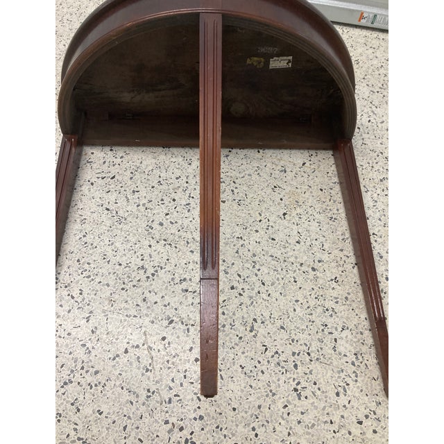 Traditional Early 20th Century Brandt Mahogany Demi-Lune Hall Table With Fluted and Tapered Legs For Sale - Image 3 of 8