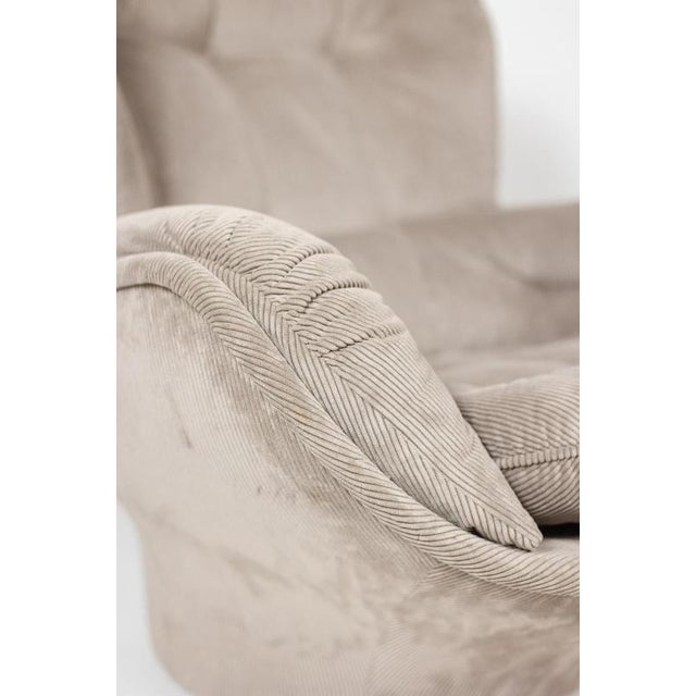 Gray Vintage Karate Velvet Chair by Michel Cadestin for Airborne, 1970 For Sale - Image 8 of 10