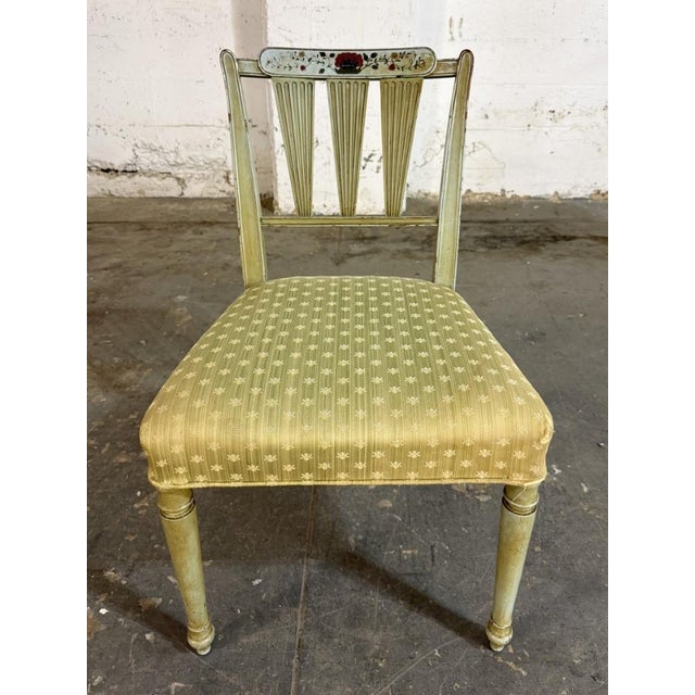 Set of 4 Neoclassical-Style Hand-Painted Arrow-Back Dining Chairs For Sale - Image 4 of 18