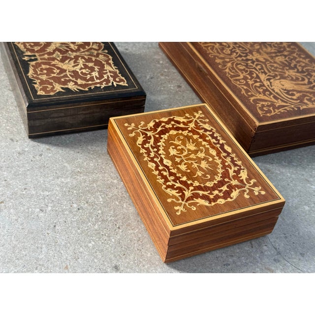 A Trio of Vintage Italian Marquetry Wood Inlay Trinket Boxes With Highly Detailed, Mirror-Image Arabesque Scrolls & Phoenixes For Sale In San Antonio - Image 6 of 12