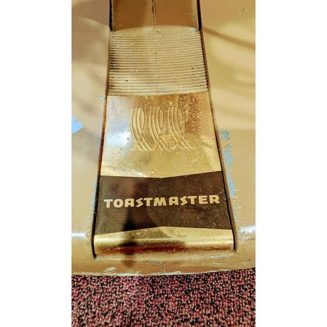 Vintage Desk Fan Toastmaster Mid-Century Working For Sale In Los Angeles - Image 6 of 6