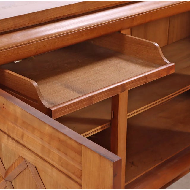 French Art Deco Sideboard in Sycamore (c.1935) For Sale In New York - Image 6 of 6