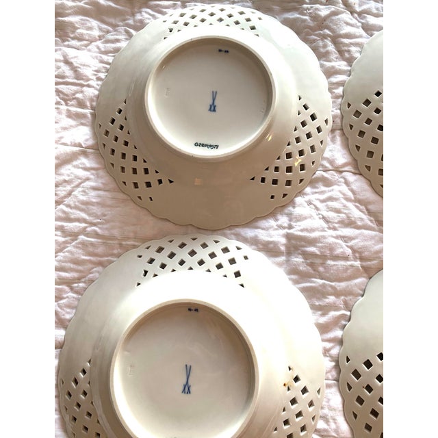 Ceramic Set of 6 Antique Meissen Blue Onion Reticulated Plates 1850-1888 For Sale - Image 7 of 12