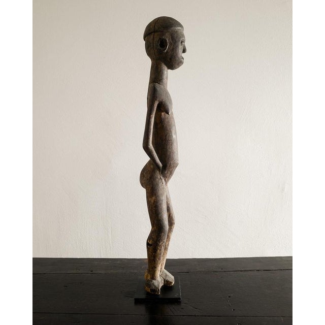 Nude African Wooden Lobi Female Sculpture, Burkina Faso, 1940s For Sale - Image 6 of 7